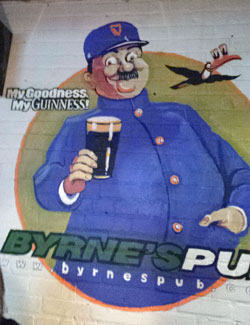 10/8/2014 Columbus, OH Byrne's Pub Arriving